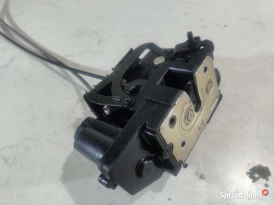 ZAMEK DRZWI LEWY TYŁ 5 PIN SSANGYONG RODIUS