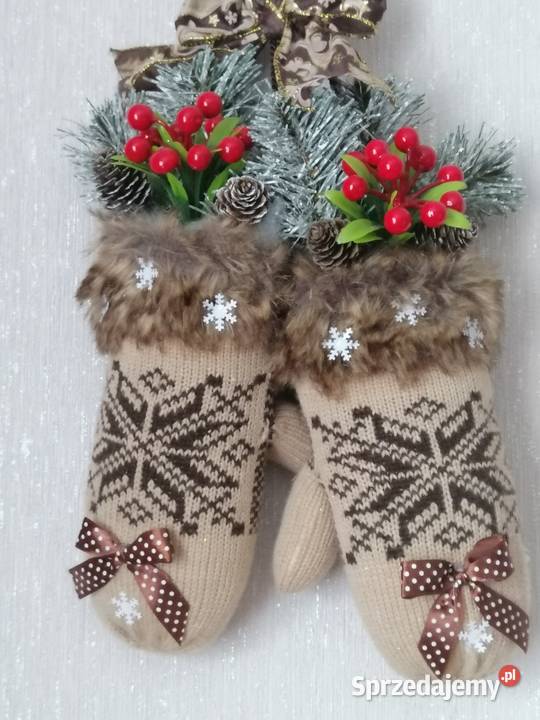 Wianek świąteczny z rękawiczkami Ozdoby Katowice