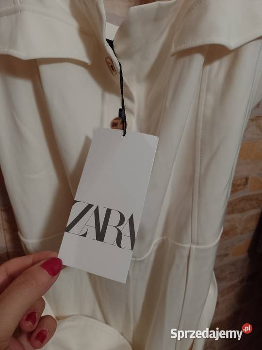40L ZARA Długi kombinezon z paskiem i złotymi