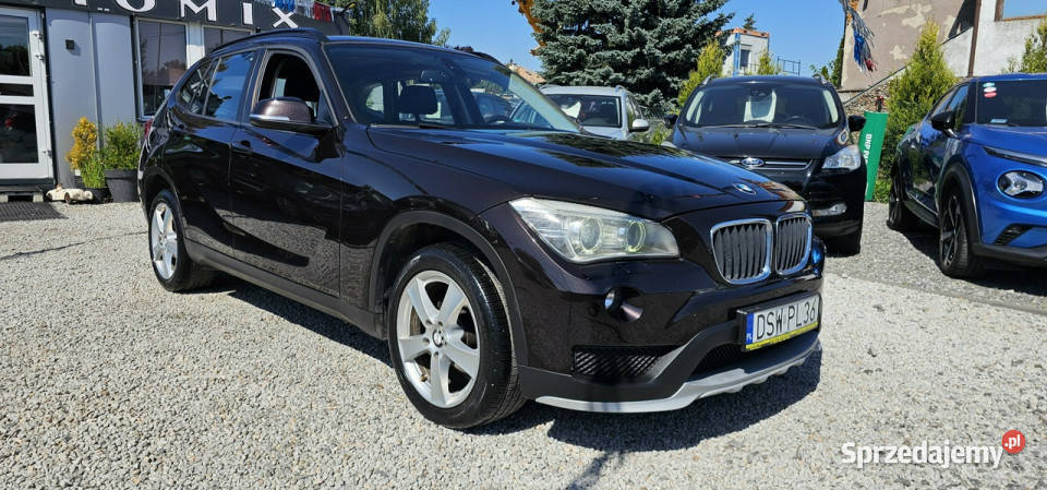 BMW X1 20 D 143 LiftŚliczny kolor komputer pokładowy