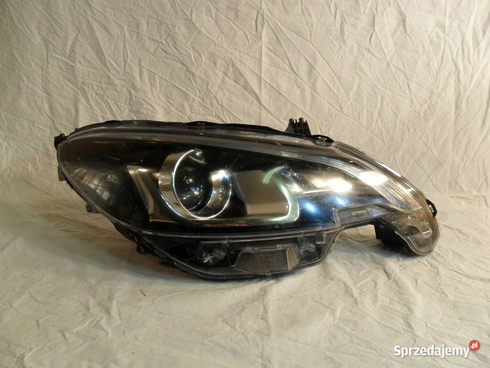Peugeot 108 reflektor prawy przedni lampa prawa osobowe wielkopolskie Nowy Tomyśl