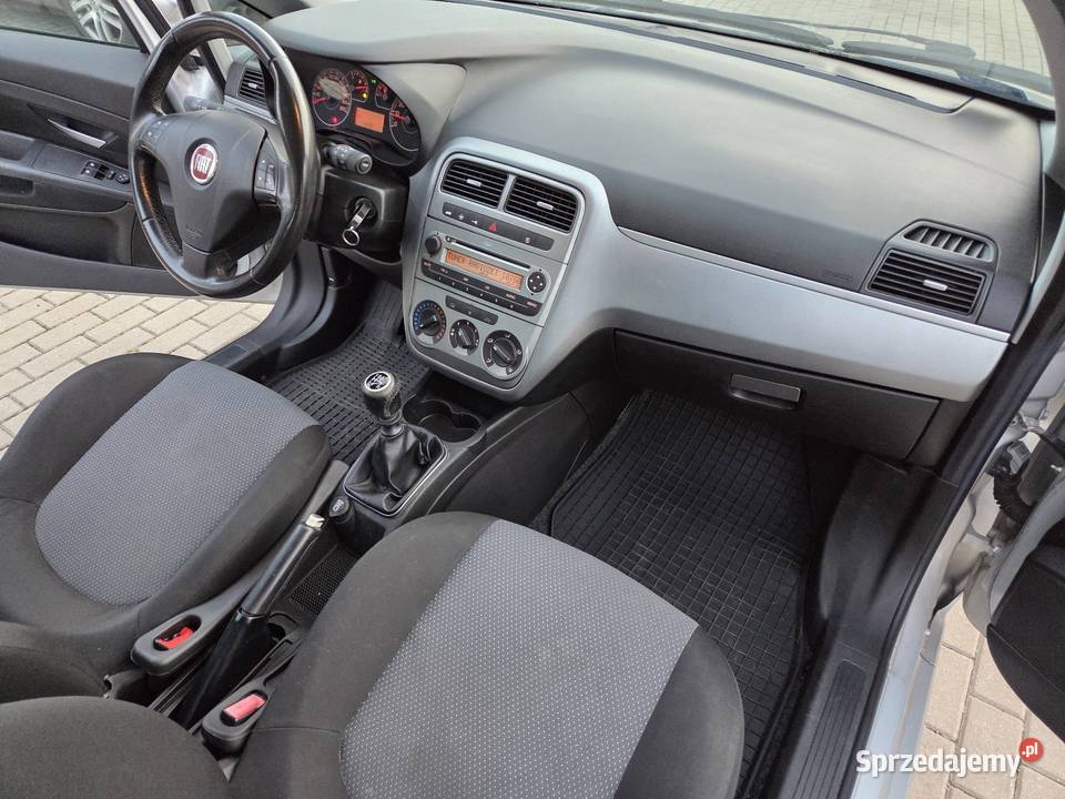 Fiat Grande Punto 14 benzyna 2011r Grodzisk Mazowiecki