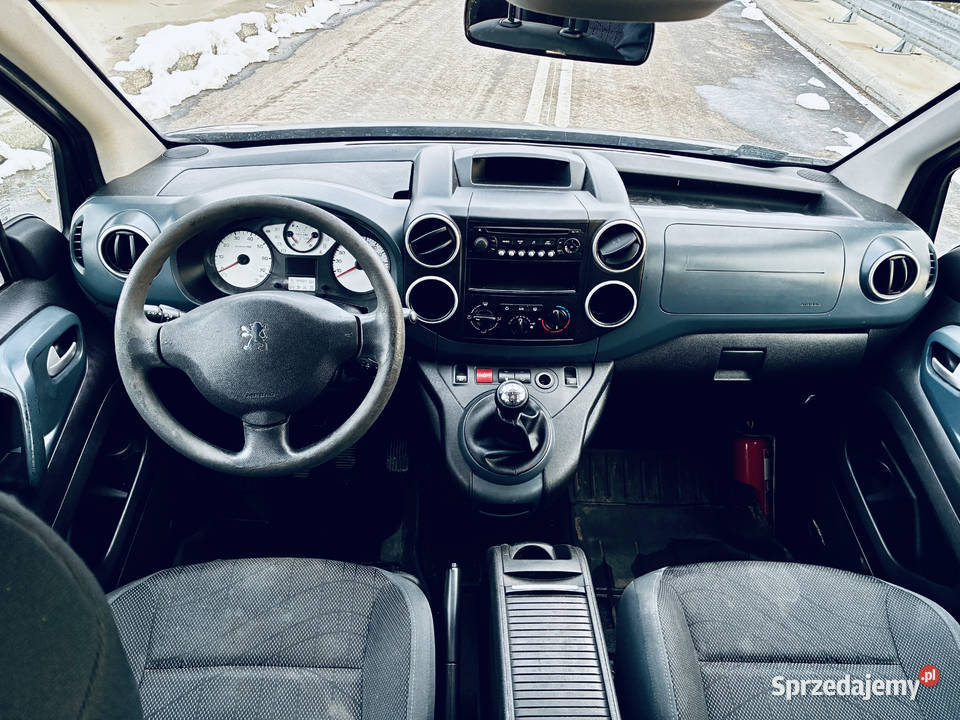 Bezwypadkowy serwisowany sprawna klimatyzacja Pielgrzymowice