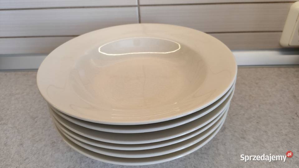 6 nowych talerzy z PRL Bielsko-Biała