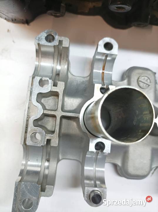 GŁOWICA KOMPLETNA 117Z24 B0079O Suzuki GSXR600 Rok produkcji 2008 sprzedam