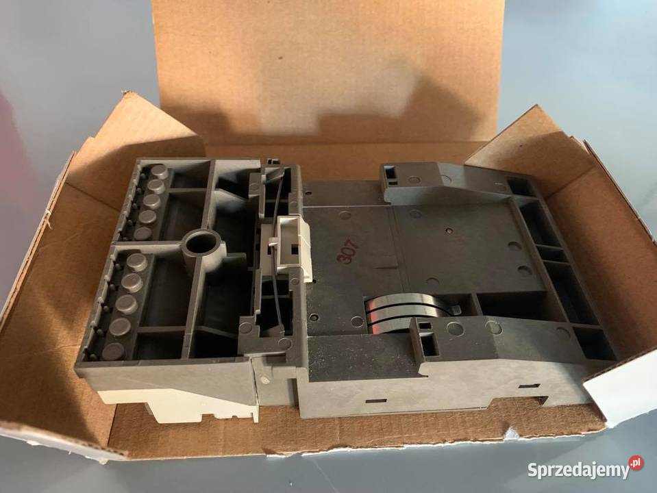 BUS MODULE 6ES57008MA11 SIMATIC S5 SIEMENS