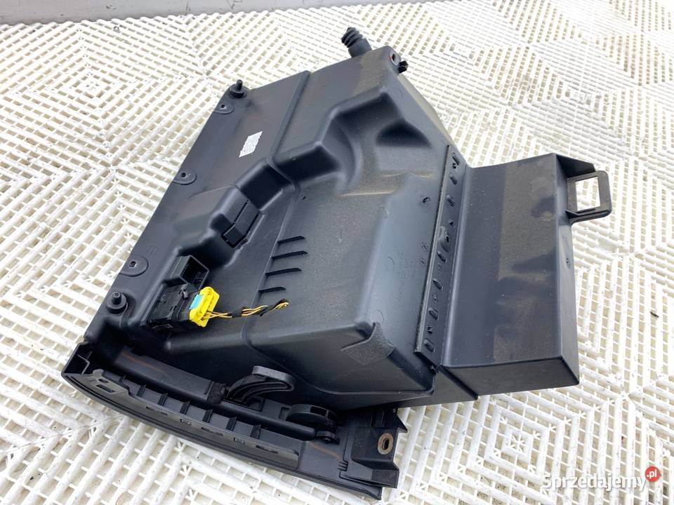 SCHOWEK PASAŻERA VW POLO V Hatchback 6R1857097R