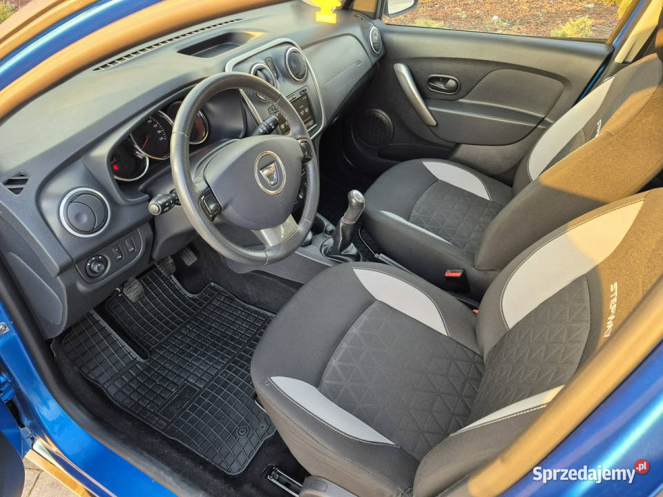 Dacia Sandero Stepway kamera navi led pdc centralny zamek sprzedam