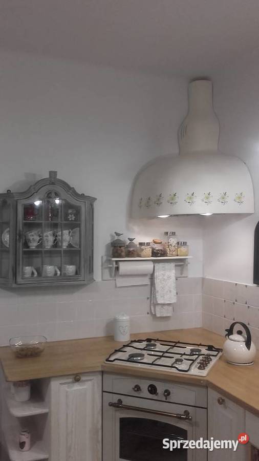 okap kuchenny narożny kuchnie kaflowa Poznań