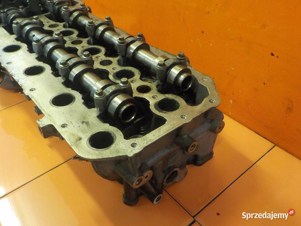 RANGE ROVER SPORT 36 TD V8 09r glowica prawa Suków