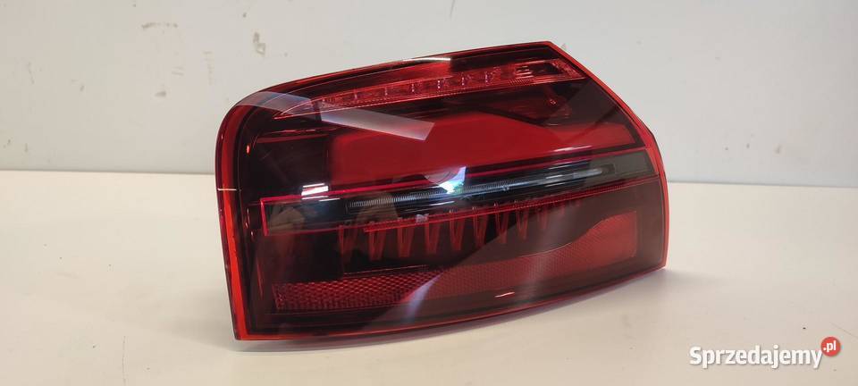 AUDI A8 D4 LAMPA LEWY TYŁ 4H0945095N Lampy cofania