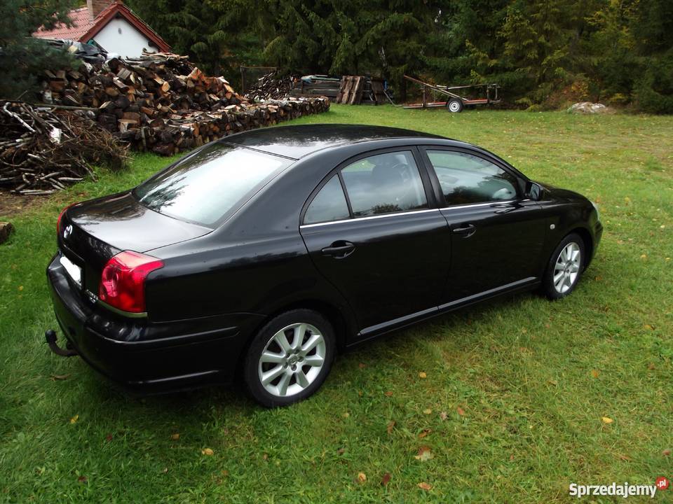 Toyota Avensis Czarna 20 147 Bogata Wersja Rok produkcji 2003 Ostróda sprzedam