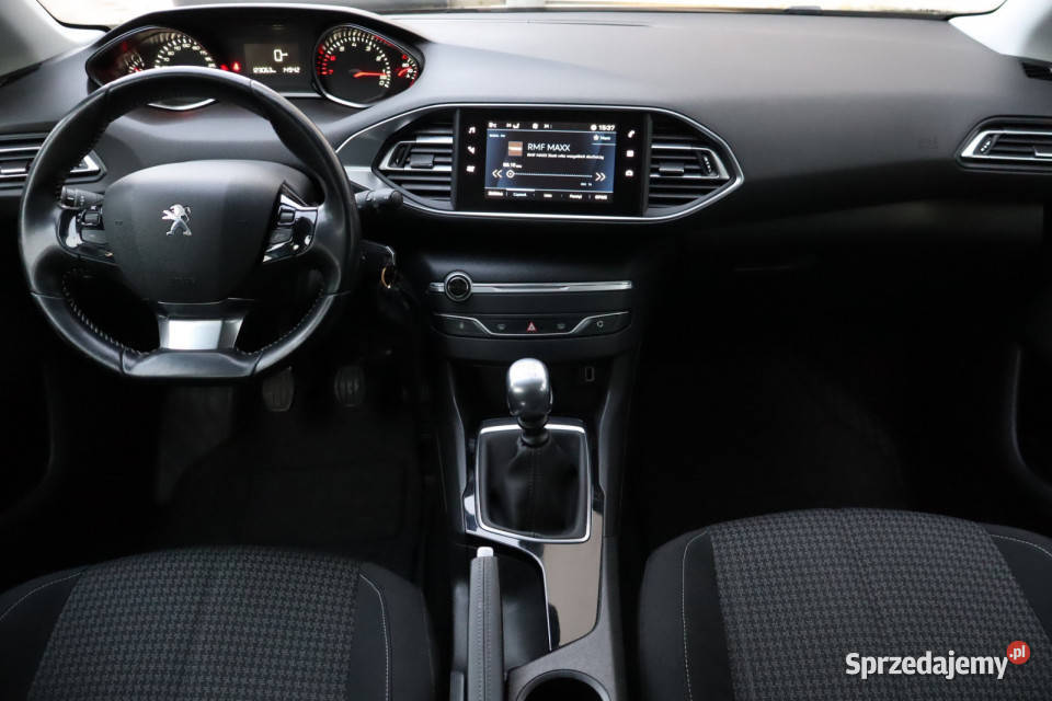 Peugeot 308 12 PureTech 308 Zabrze