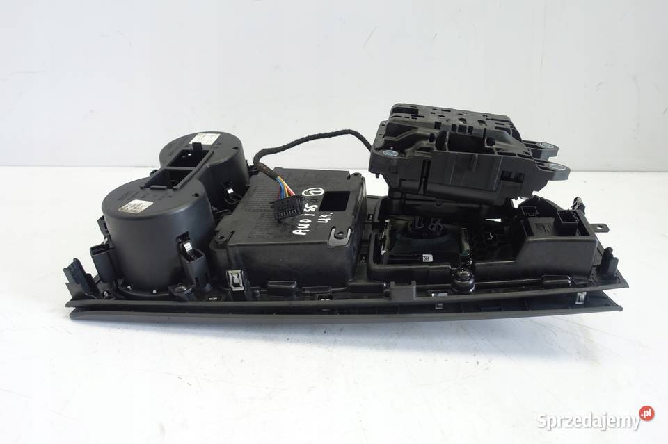 Audi A5 8W S5 WYBIERAK SKRZYNI BIEGÓW 8W2713041K Rudka