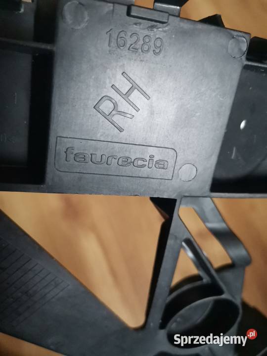 OPEL ZAFIRA C NOWY PRAWY ŚLIZG TYŁ 13300740 osobowe Międzychód