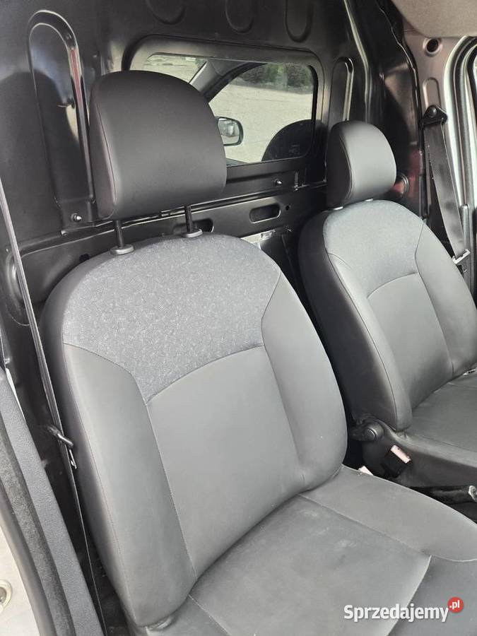Dacia Dokker 16 Benzyna Zadbana z Niskim