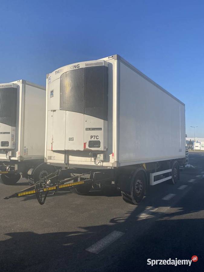 ZASŁAW chłodnia 2 strefy 25C 15 palet winda stan Tulce