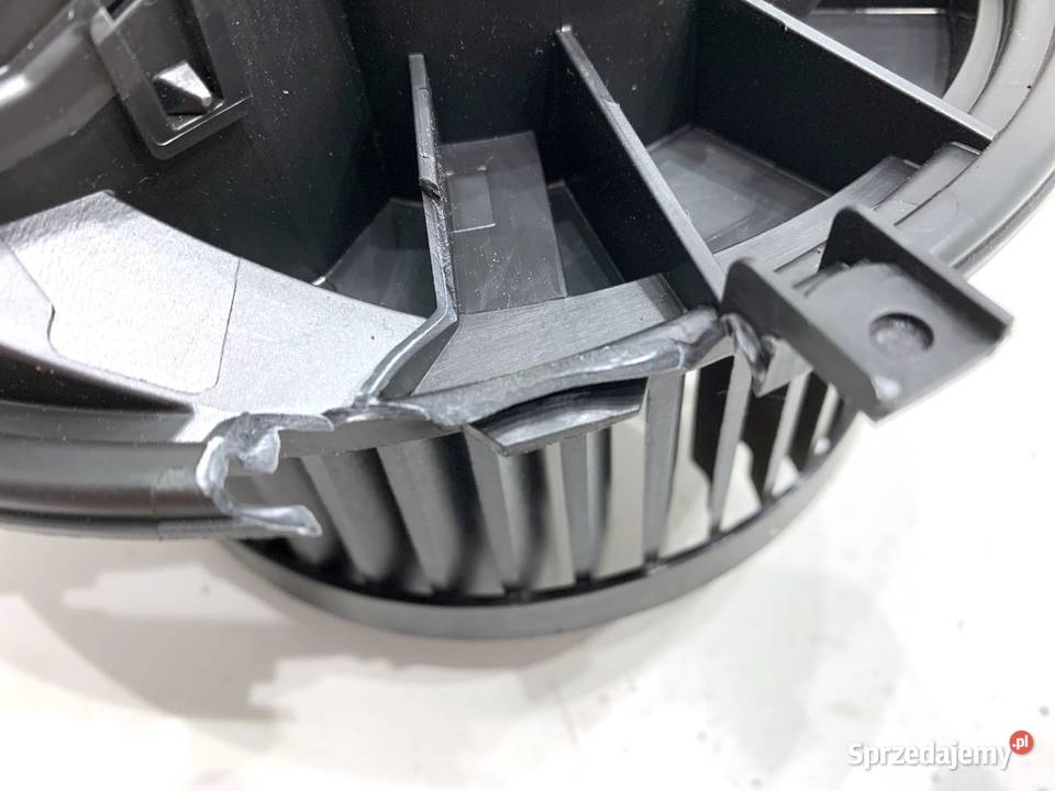 DMUCHAWA NAWIEWU VW TOURAN 5WB819021A WENTYLATOR podkarpackie