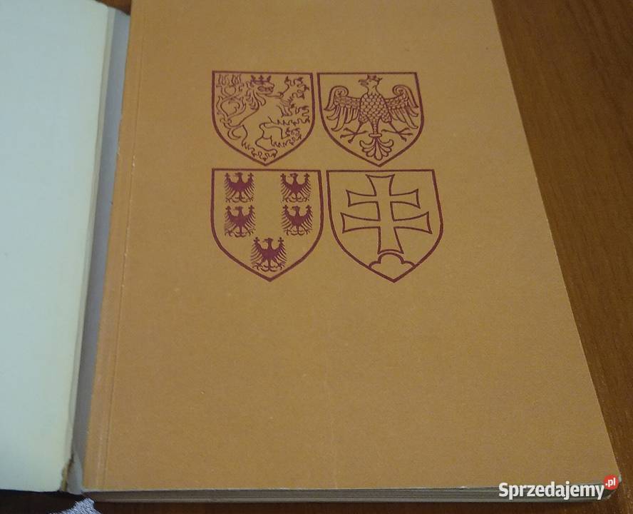 Początki najstarszych wszechnic miękka z obwolutą pomorskie