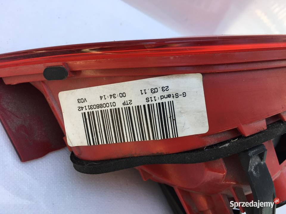AUDI A4 B8 LEWA LAMPA W KLAPĘ Ostroróg