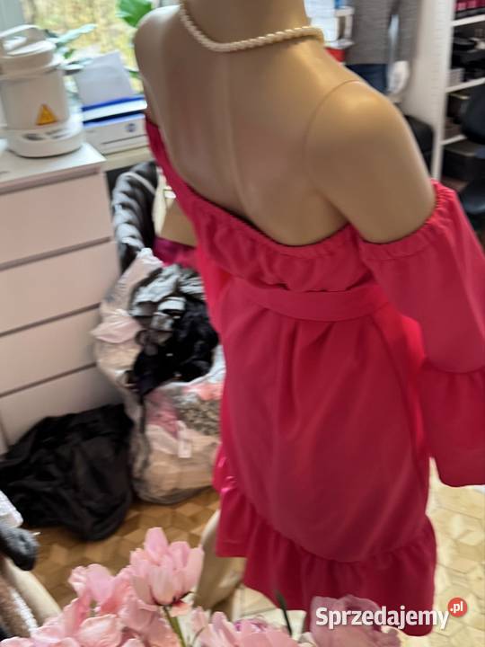 Śliczna nowa sukienka nieużywana rozmiar 36s Lublin