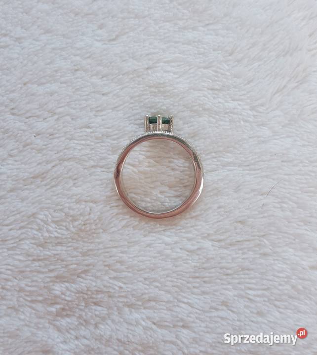 Nowy pierścionek srebrny kolor zielona cyrkonia Szczecin