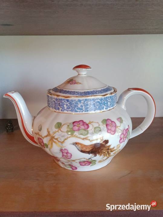 Stary dzbanek z porcelany łódzkie