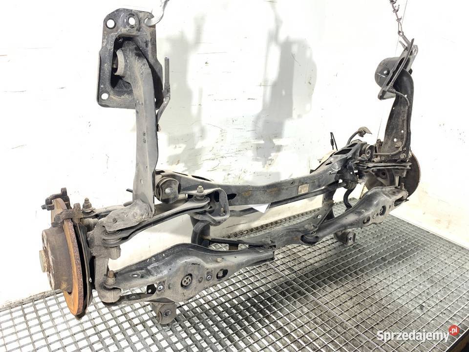 BELKA TYŁ VW PASSAT B8 Kombi TYLNA ZAWIESZENIA