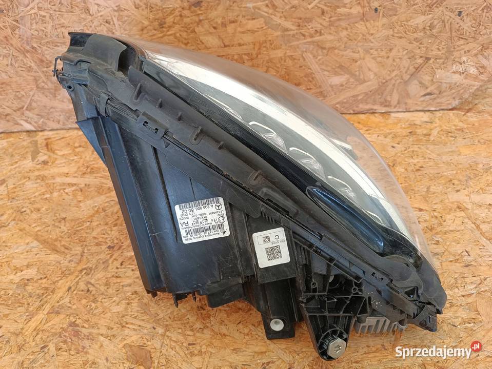 LAMPA PRAWY PRZÓD REFLEKTOR EU A2059068002 wielkopolskie Nowy Tomyśl sprzedam