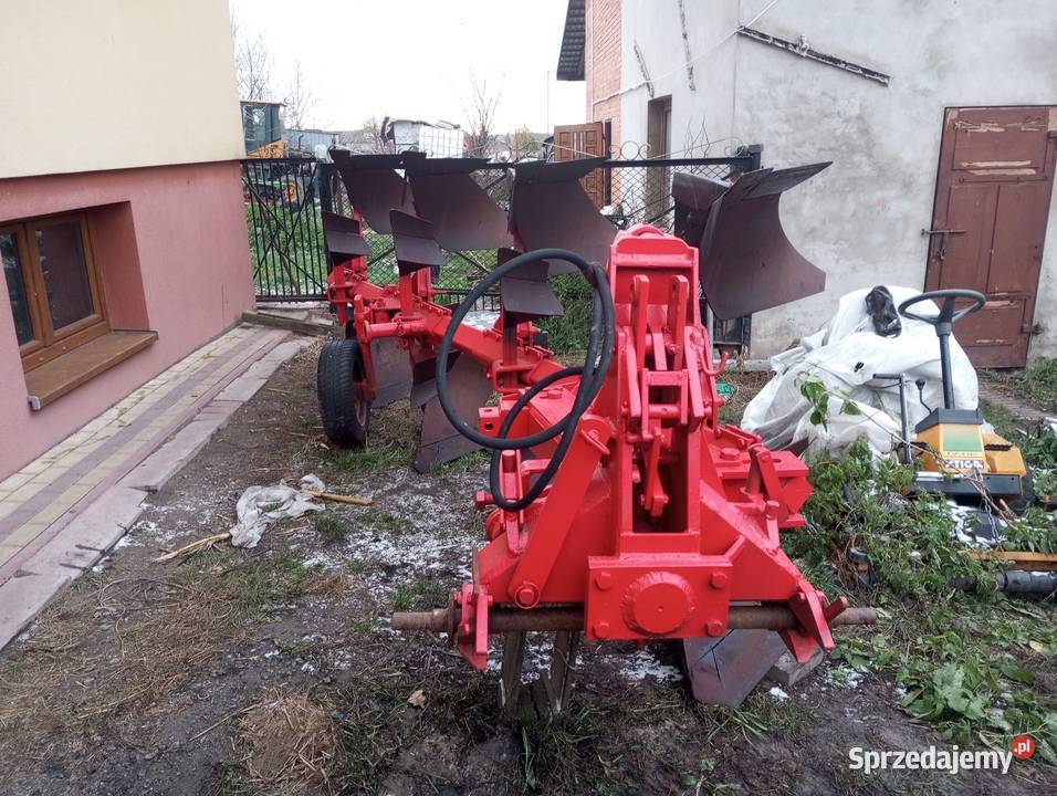 Pług obrotowy 4 skibowy pługi Steeno 4x45 lubelskie Huta Józefów