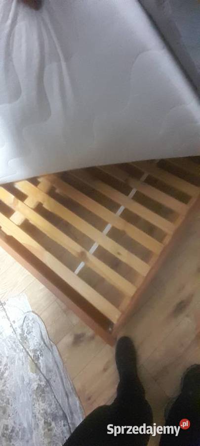 Łóżko 160x200 z materacem i szafka nocna Karpacz
