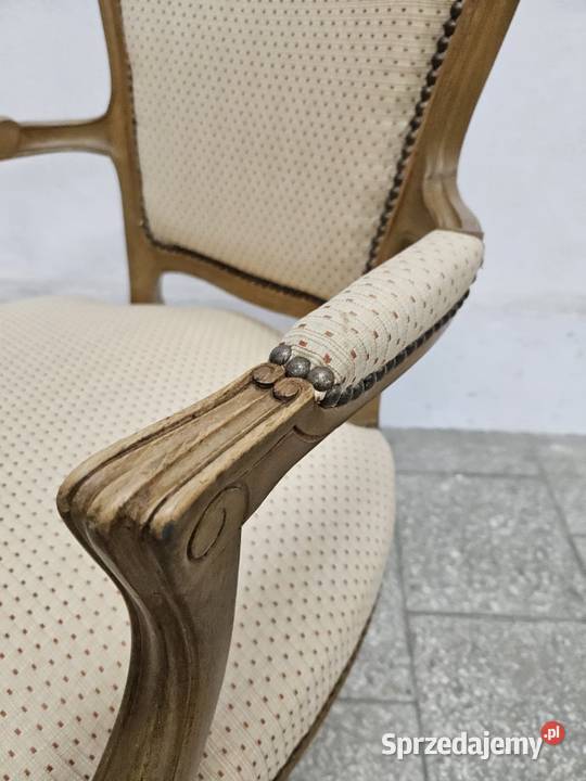 Ładny fotel ludwikowski Francja Nowy Sącz