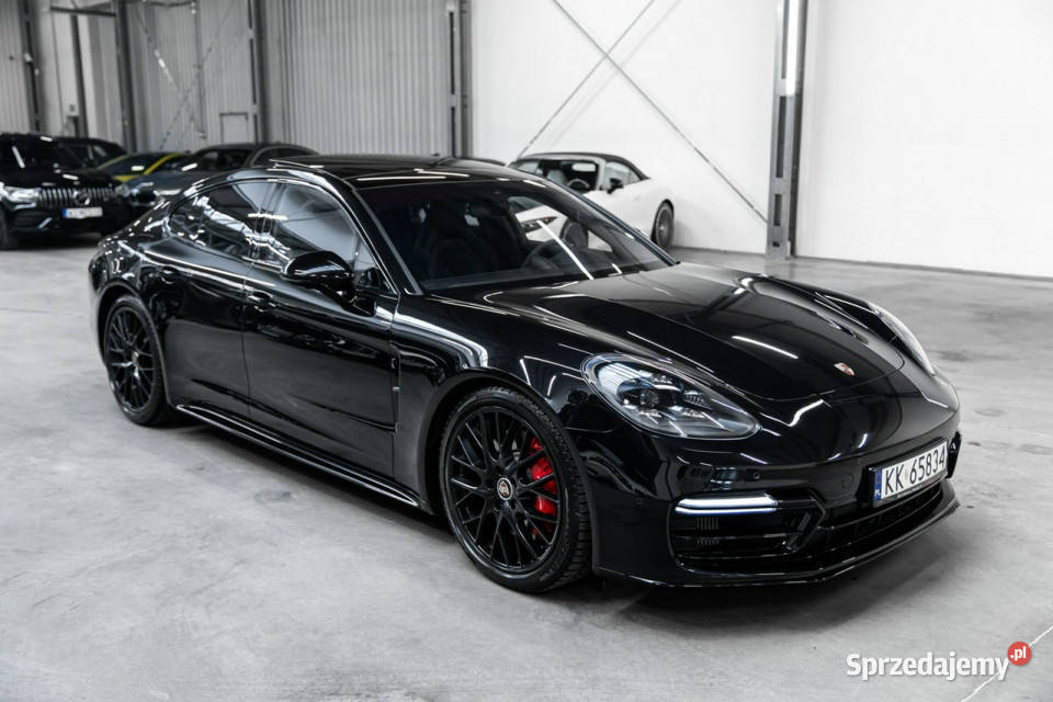 Porsche Panamera GTS lift SportDesign Skrętna oś Węgrzce
