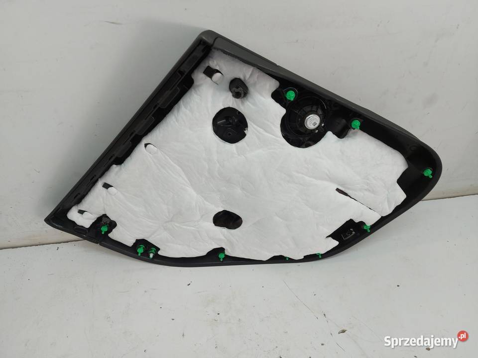 TESLA MODEL Y 2024r TAPICERKA BOCZEK DRZWI PRAWY