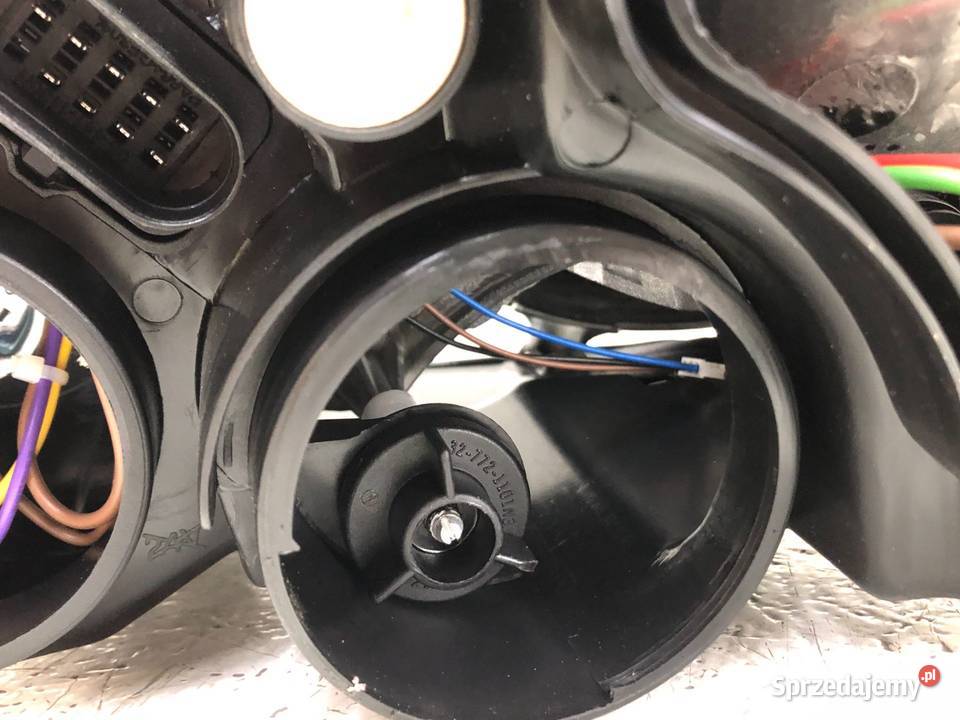 VW POLO IV 9N 102001042005 LIFT Reflektor lampa Skarżysko-Kamienna
