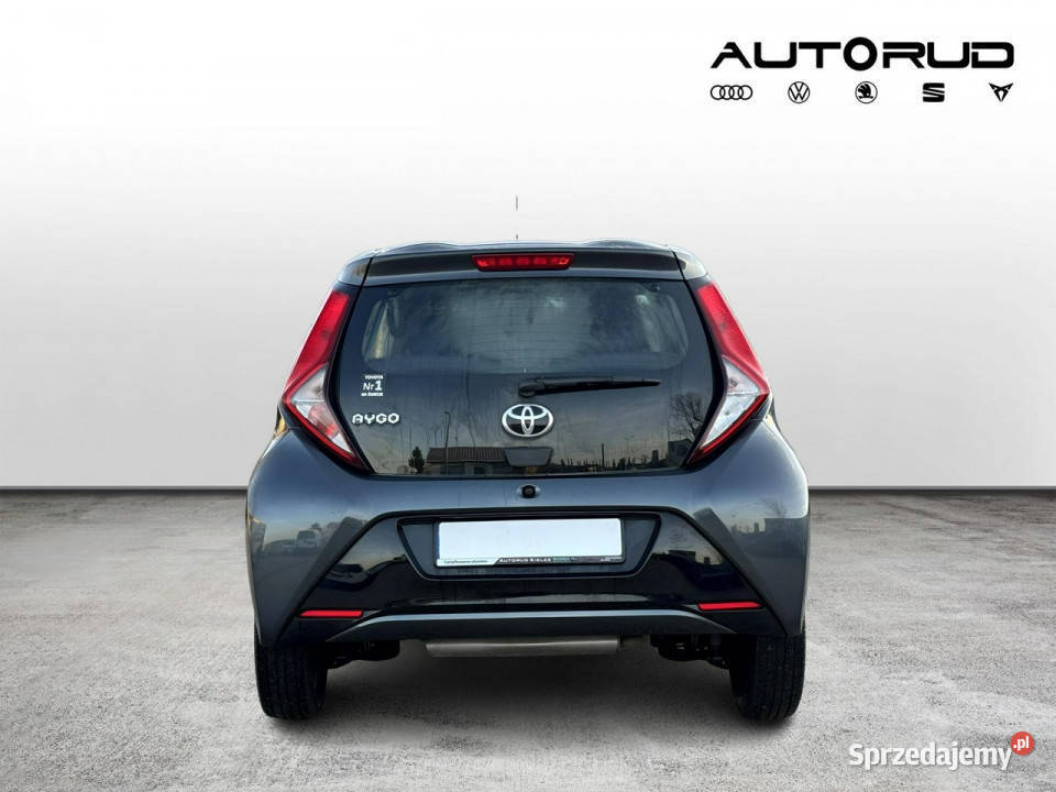 Toyota Aygo X Play 10 VVTi 72 2020 Bezwypadkowy Hatchback
