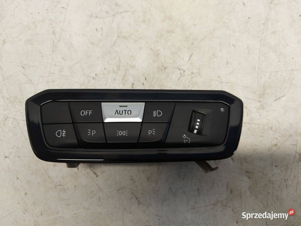 BMW G23 G22 M440i Cabrio Przełącznik świateł