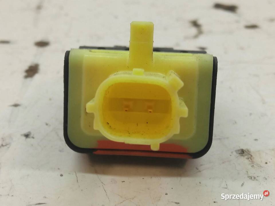 CZUJNIK SENSOR UDERZENIOWY 898310D100 Toyota Rok produkcji 2014