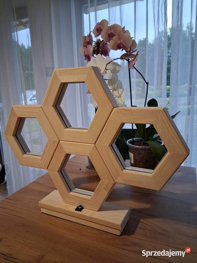 Lampa LED RGB z Drewna Hexagon Pilot Aplikacja Gajewniki-Kolonia