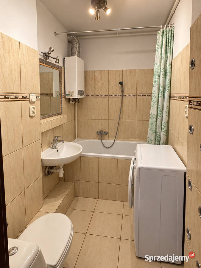3 pokoje 478 m 1 piętro balkon piwnica Wieliczka