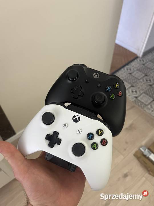 Xbox One X 1 TB Sosnowiec sprzedam