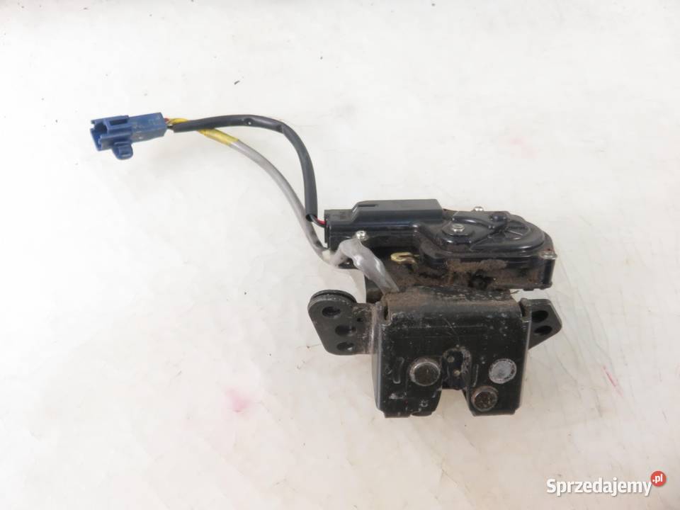 ZAMEK KLAPY TOYOTA AVENSIS T25 II Kombi