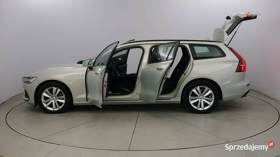 Volvo V60 B4 D Momentum aut Z Polskiego Salonu 80000km Warszawa sprzedam