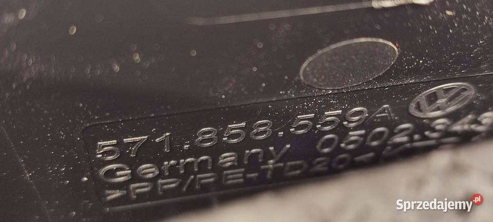 VW TAYRON OSŁONA KOLUMNY KIEROWNICZEJ 571858559A osobowe