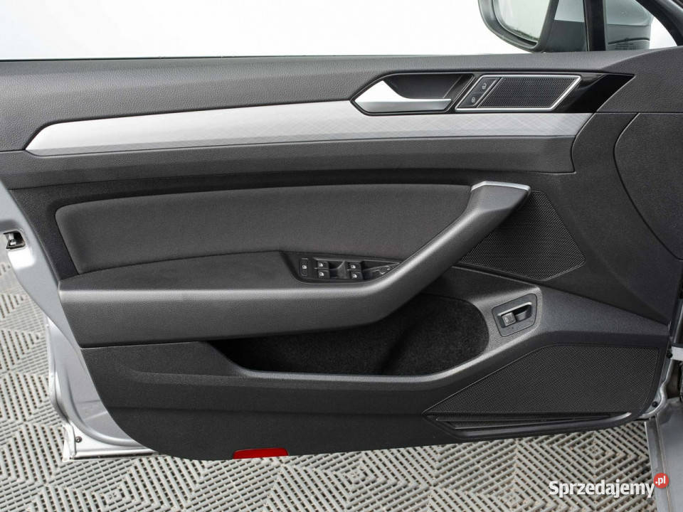 Volkswagen Passat GD541XT20 TSI Business DSG Gdańsk sprzedam