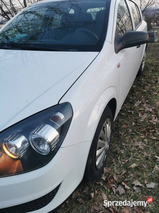 Opel Astra H 14 benzyna biały Starachowice