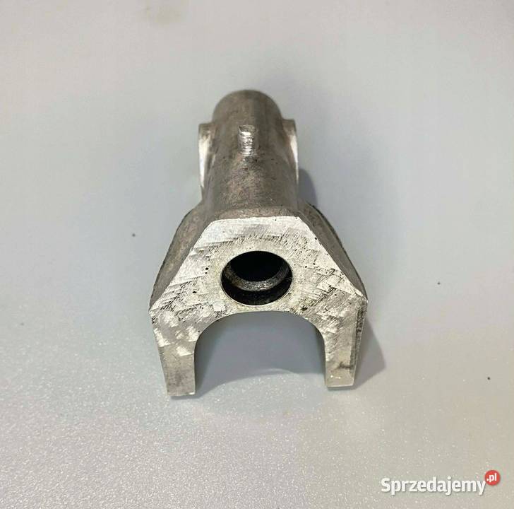 MercedesBenz W123 Diesel Uchwyt dźwigienek Łagiewniki sprzedam