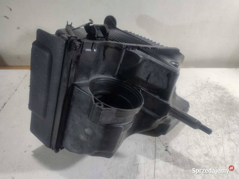 OBUDOWA FILTRA POWIETRZA RENAULT SCENIC II 20 osobowe sprzedam