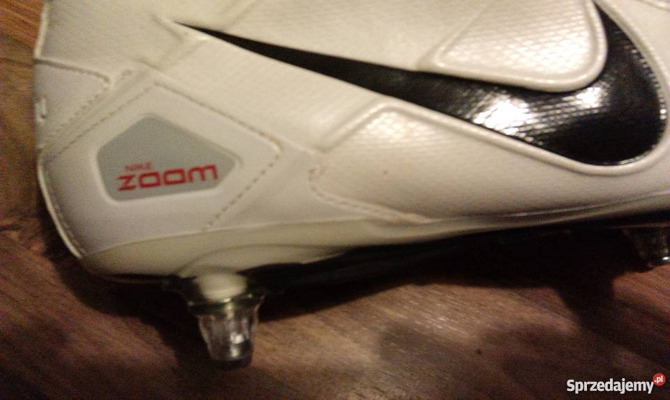 Korki Nike Total90 nowe rozmiar 445 Pozostałe Katowice