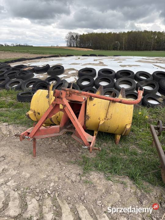 Rozgarniacz do pryzm nieuszkodzony Pawonków